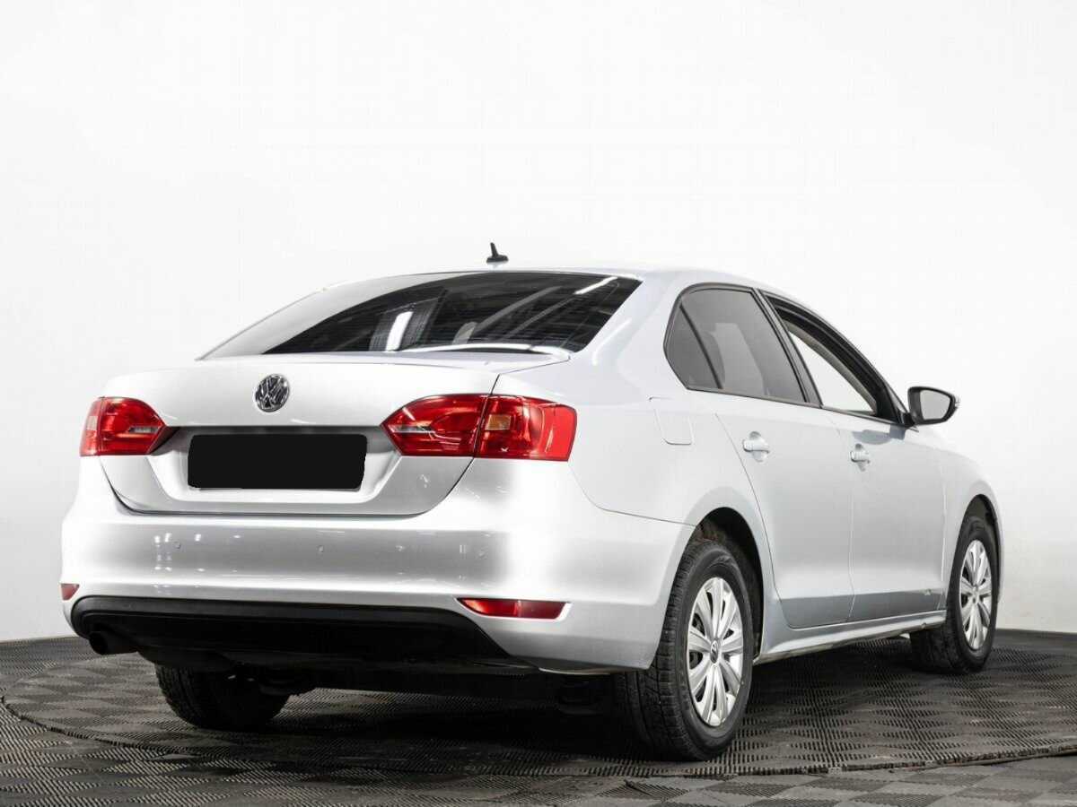 Volkswagen Jetta б/у, 2013, Автоматическая. Фото: #3
