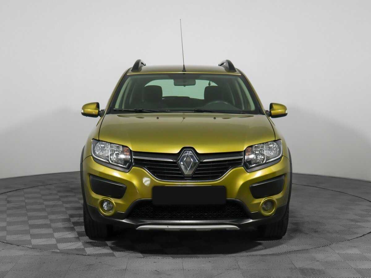 Renault Sandero б/у, 2015, Роботизированная. Фото: #1