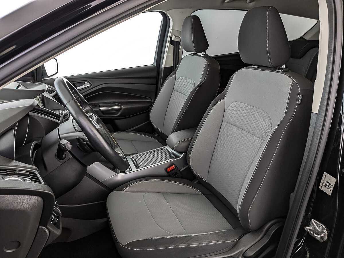 Ford Kuga б/у, 2016, Автоматическая. Фото: #19