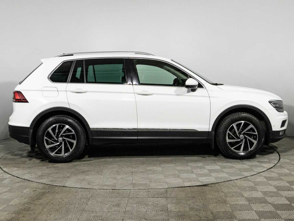 Volkswagen Tiguan б/у, 2018, Роботизированная. Фото: #3