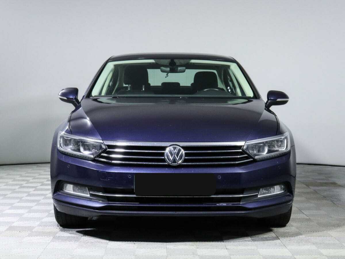 Volkswagen Passat б/у, 2016, Роботизированная. Фото: #1