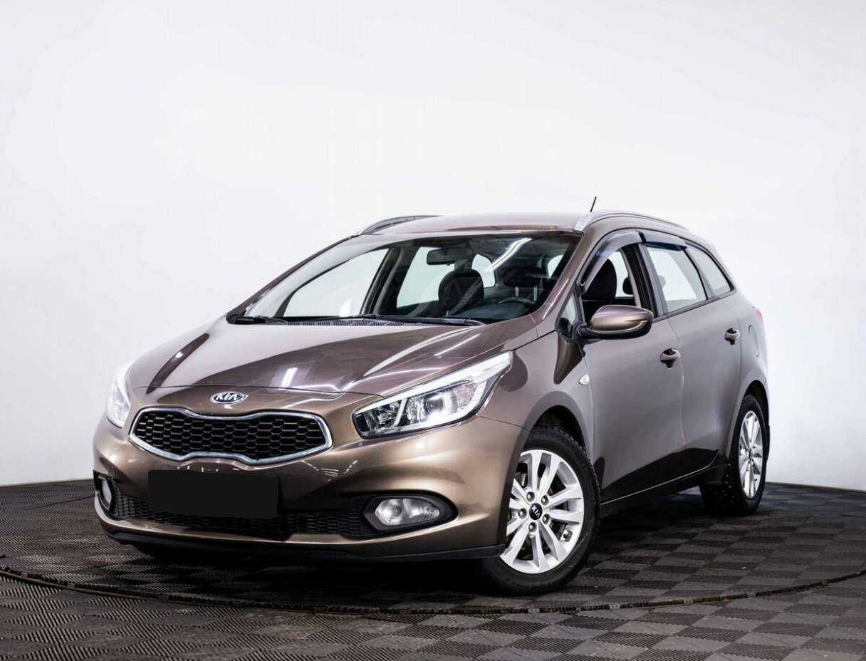 Kia Ceed б/у, 2014, Автоматическая. Фото: #0