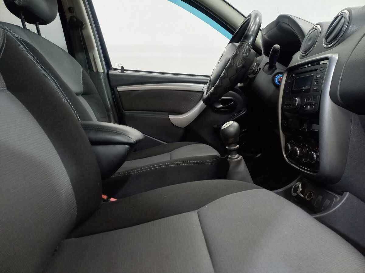 Renault Duster б/у, 2013, Механическая. Фото: #9