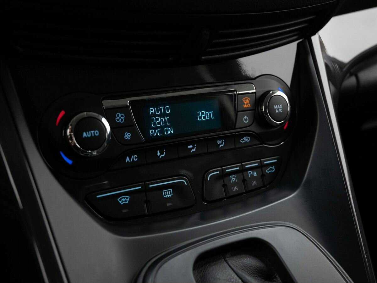 Ford Kuga б/у, 2016, Автоматическая. Фото: #22