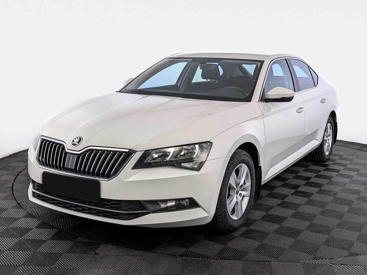 Skoda Superb б/у, 2017, Роботизированная. Посмотреть фото
