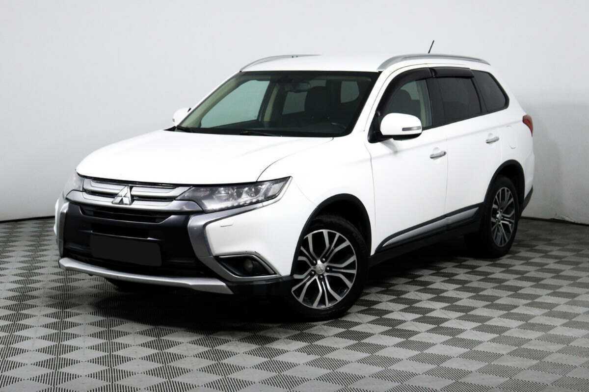 Mitsubishi Outlander б/у, 2016, Вариатор. Посмотреть фото