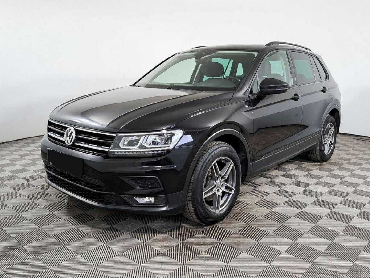 Volkswagen Tiguan б/у, 2019, Механическая. Посмотреть фото