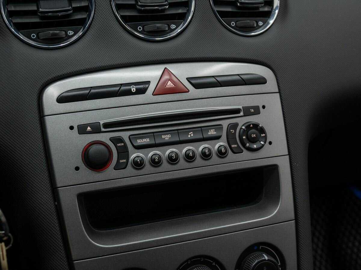 Peugeot 408 б/у, 2013, Автоматическая. Фото: #19