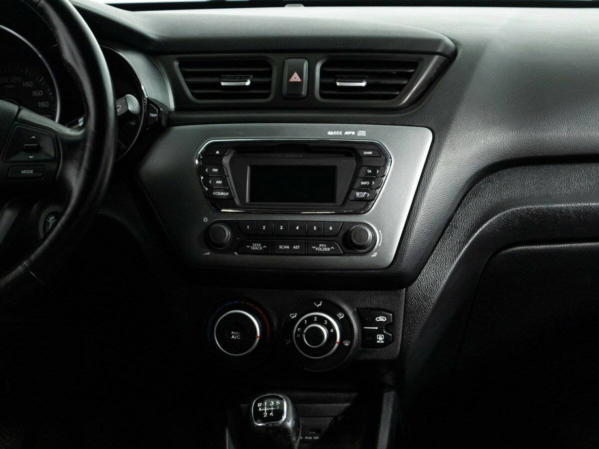 Kia Rio б/у, 2014, Механическая. Фото: #13