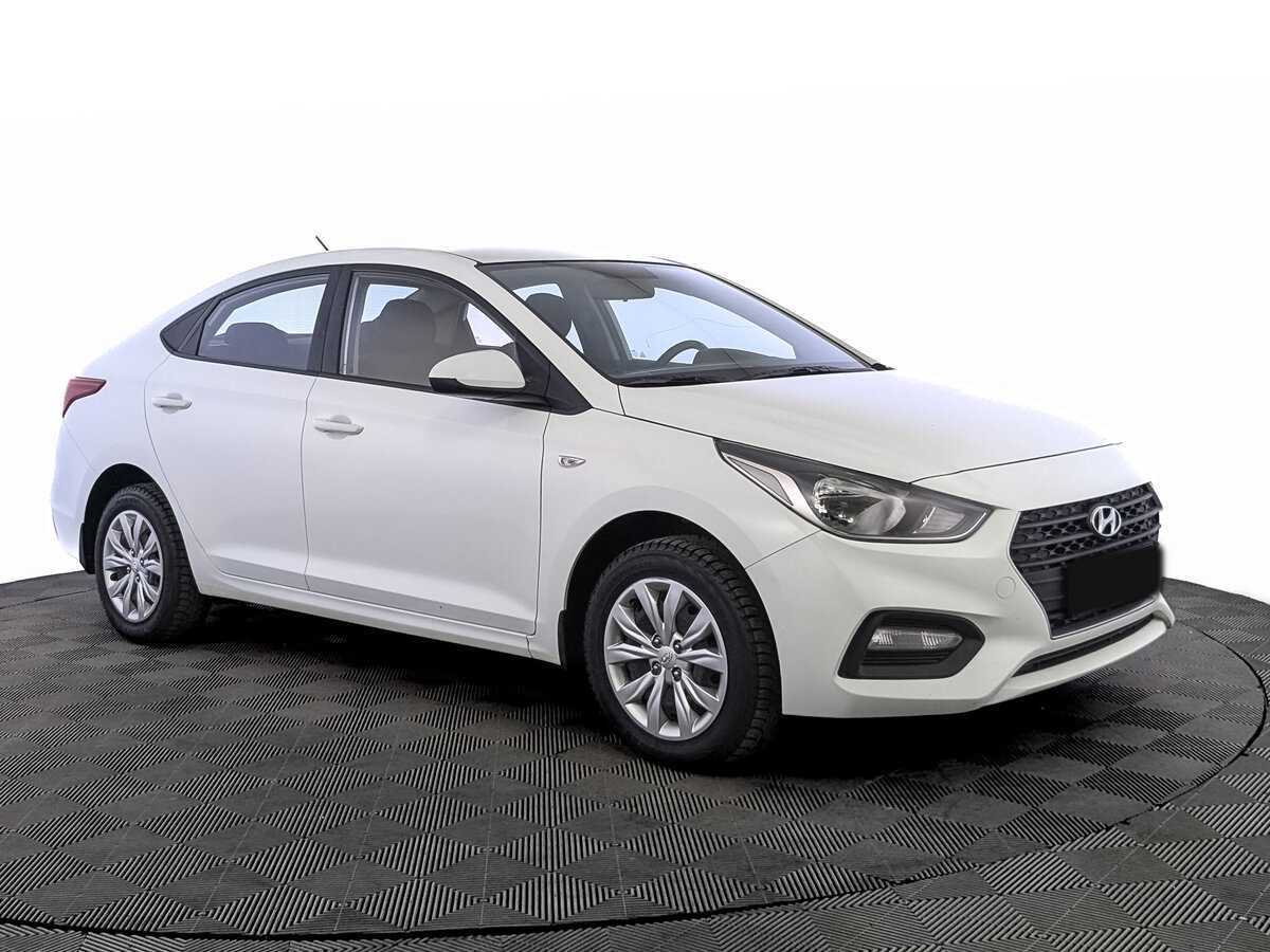Hyundai Solaris б/у, 2017, Механическая. Фото: #2
