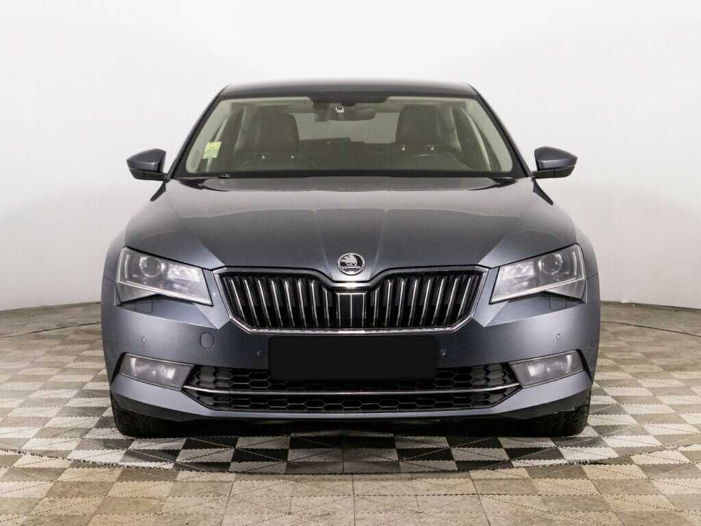 Skoda Superb б/у, 2018, Роботизированная. Фото: #1