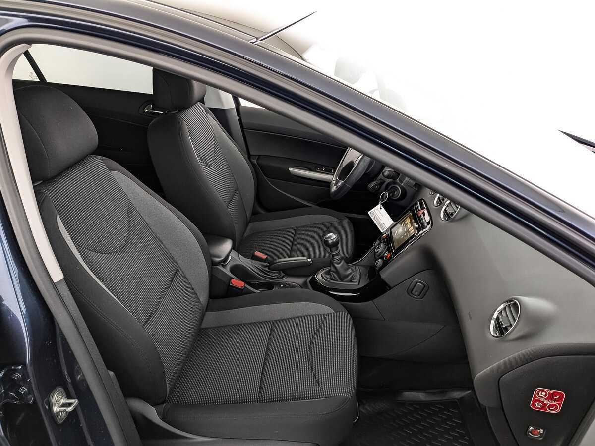Peugeot 408 б/у, 2020, Механическая. Фото: #19