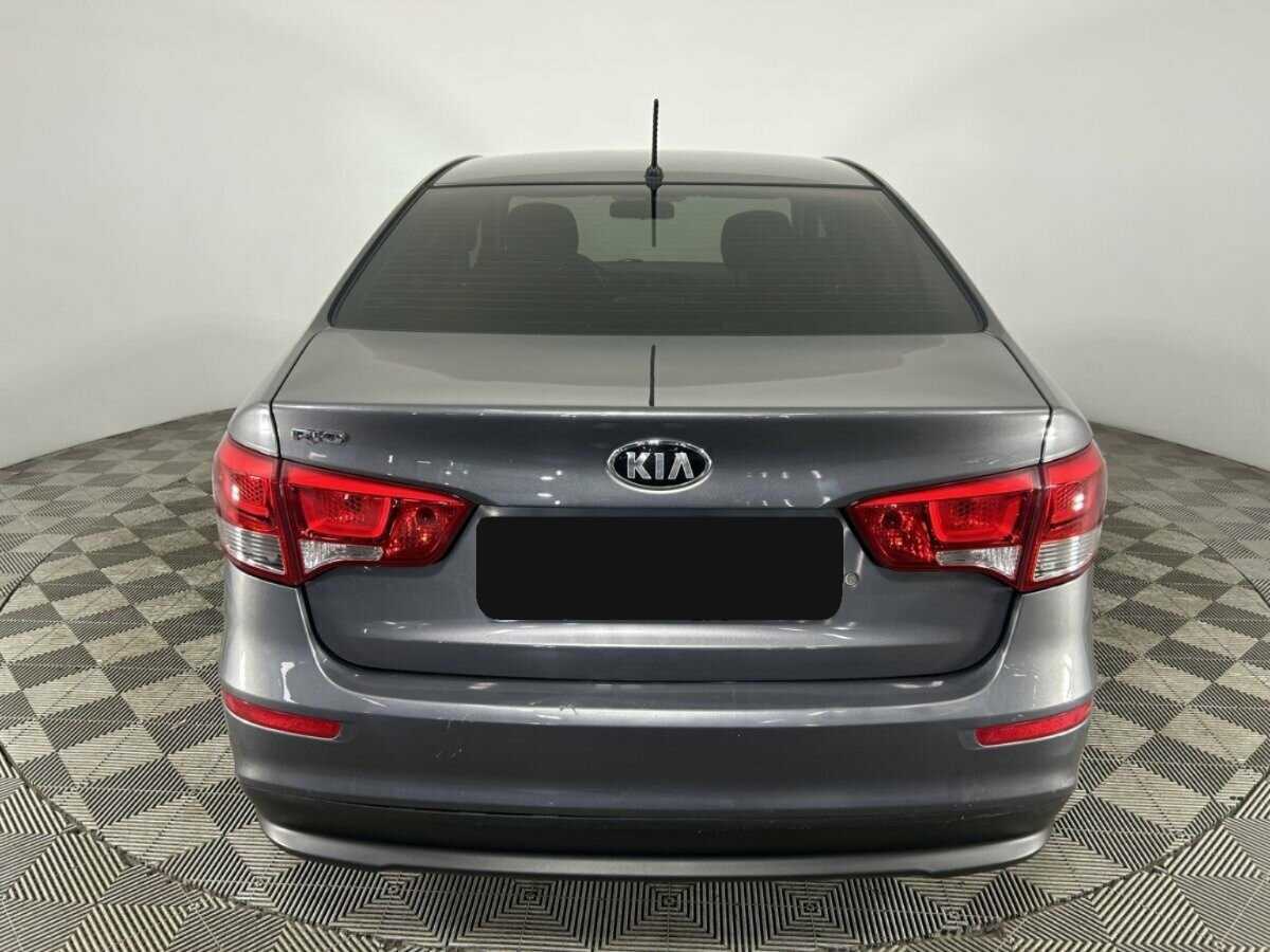 Kia Rio б/у, 2016, Автоматическая. Фото: #2