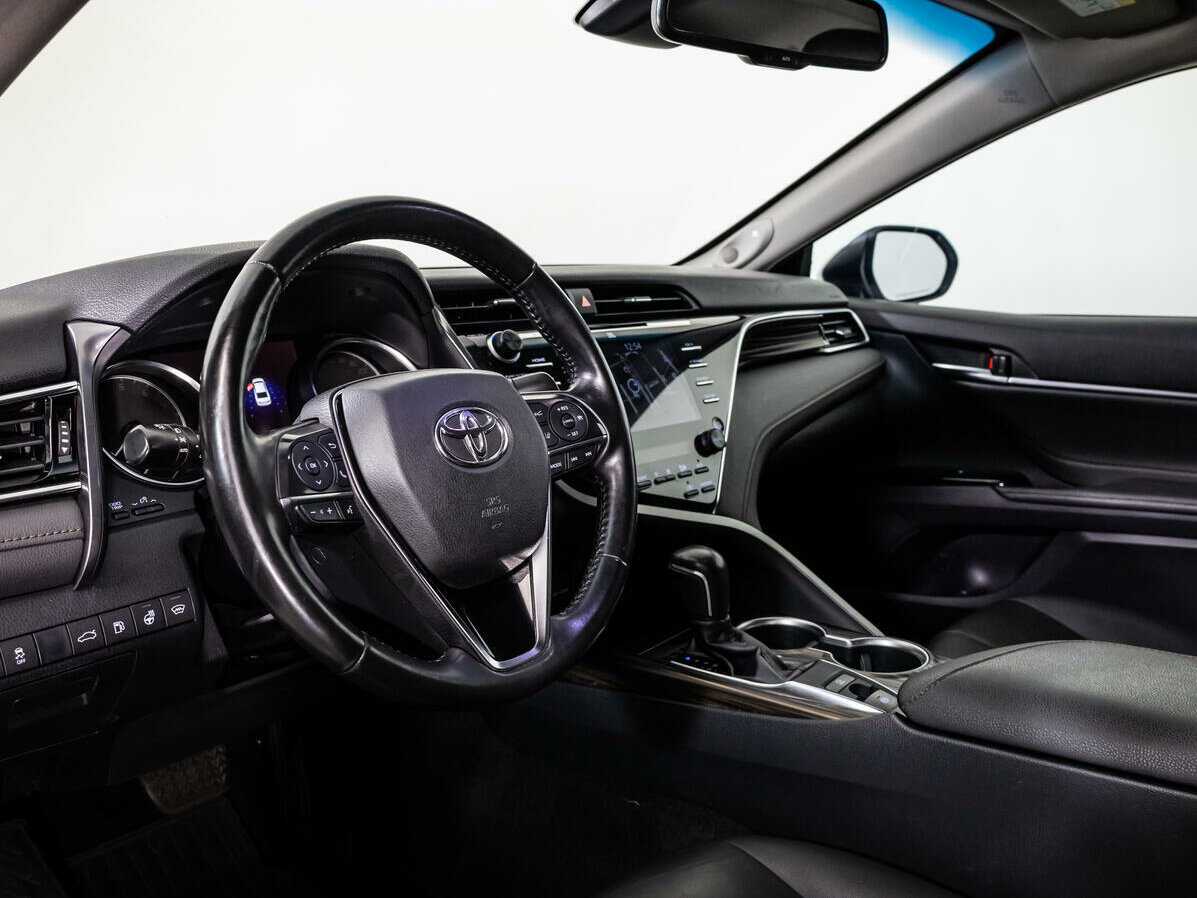 Toyota Camry б/у, 2018, Автоматическая. Фото: #9