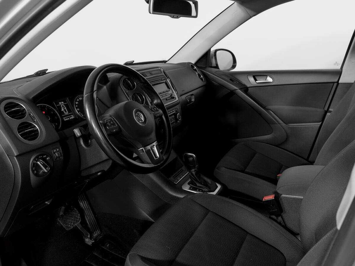 Volkswagen Tiguan б/у, 2014, Роботизированная. Фото: #13