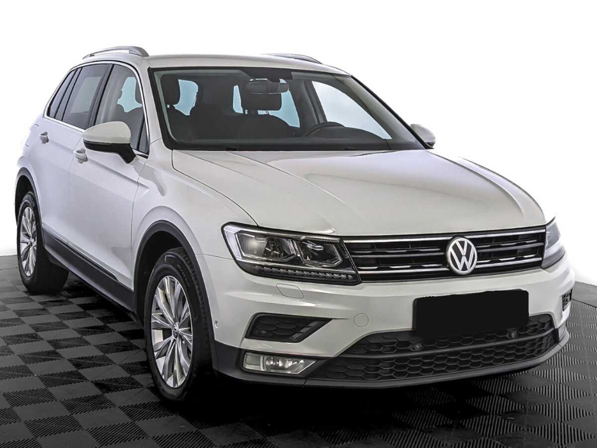 Volkswagen Tiguan б/у, 2017, Роботизированная. Фото: #2