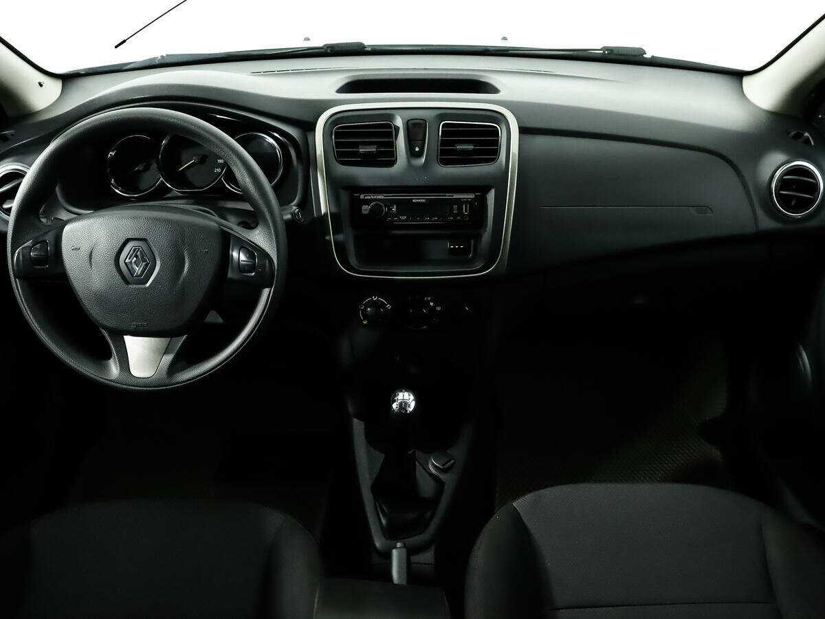 Renault Sandero б/у, 2017, Механическая. Фото: #10