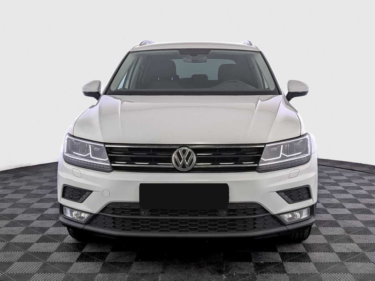Volkswagen Tiguan б/у, 2017, Роботизированная. Фото: #1