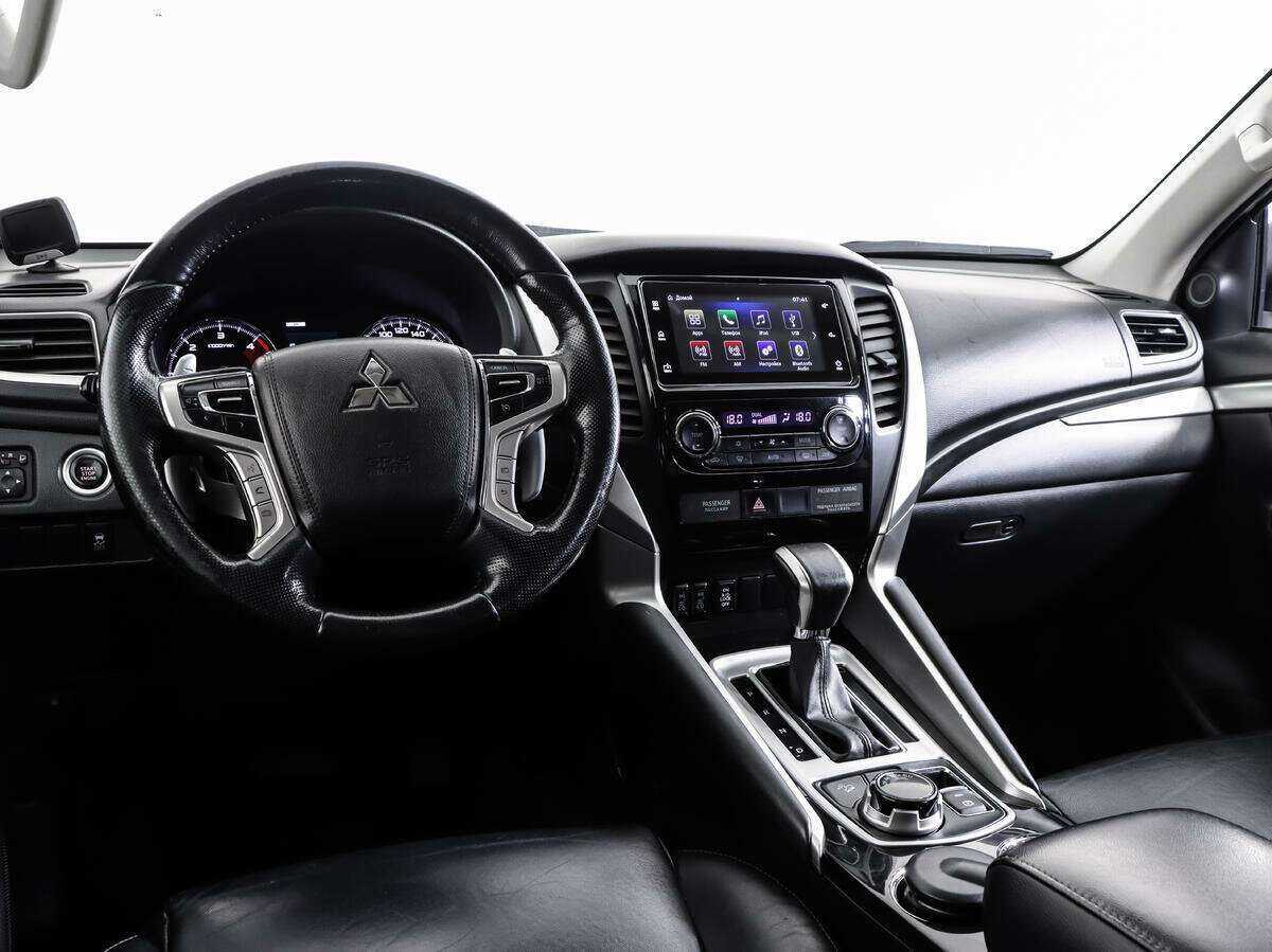 Mitsubishi Pajero Sport б/у, 2019, Автоматическая. Фото: #8