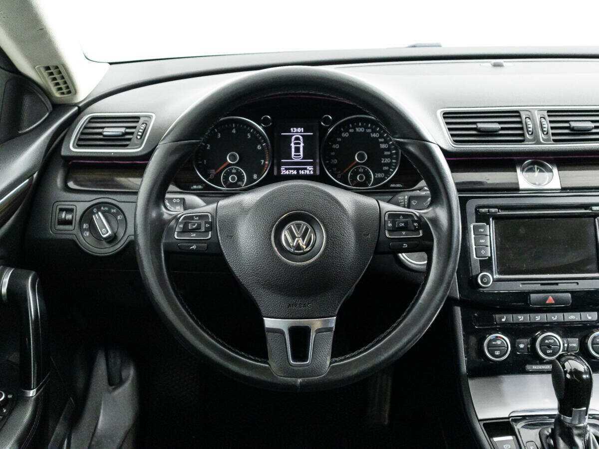 Volkswagen Passat CC б/у, 2013, Роботизированная. Фото: #16