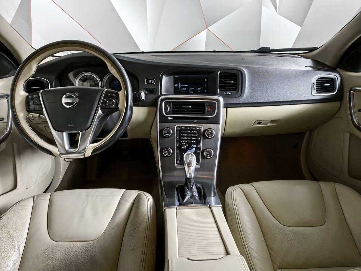 Volvo S60 б/у, 2013, Автоматическая. Фото: #9