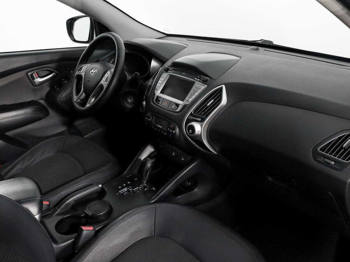 Hyundai ix35 б/у, 2013, Автоматическая. Фото: #10