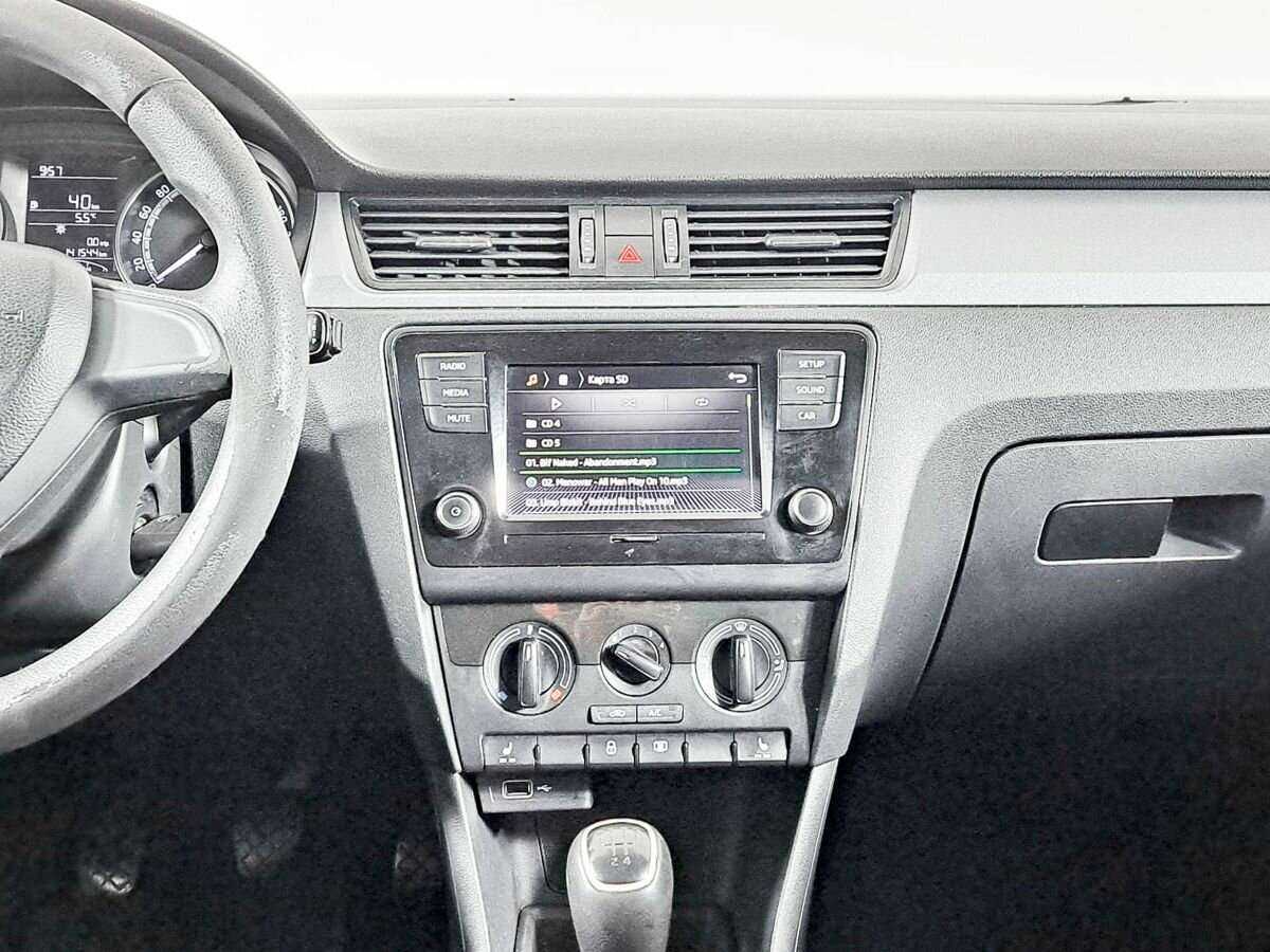 Skoda Rapid б/у, 2018, Механическая. Фото: #9