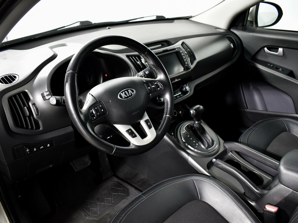 Kia Sportage б/у, 2013, Автоматическая. Фото: #8