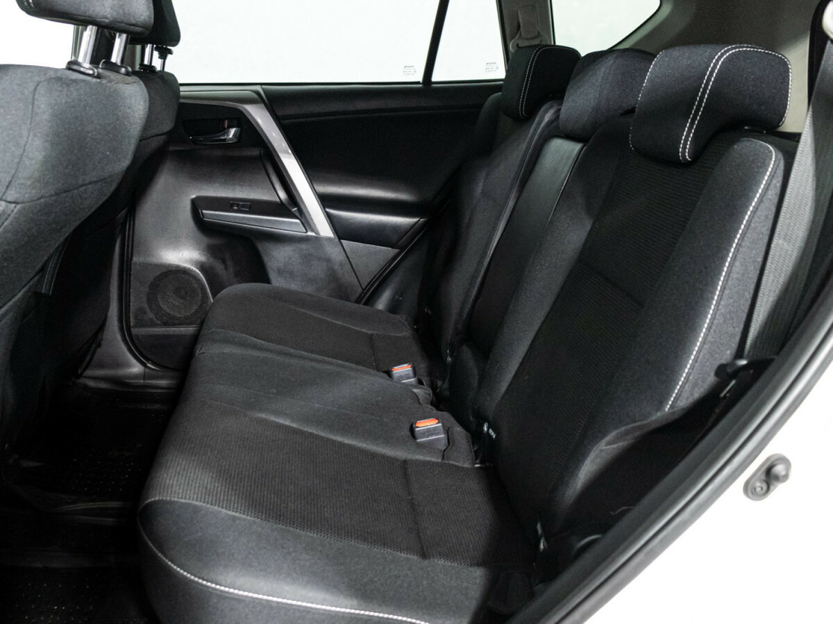 Toyota RAV4 б/у, 2017, Вариатор. Фото: #9