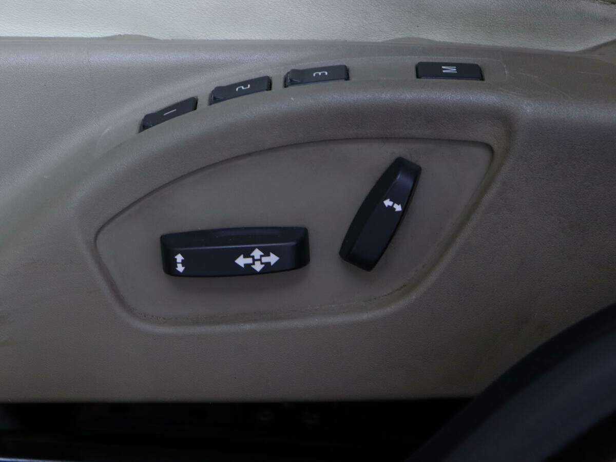 Volvo XC70 б/у, 2012, Автоматическая. Фото: #13