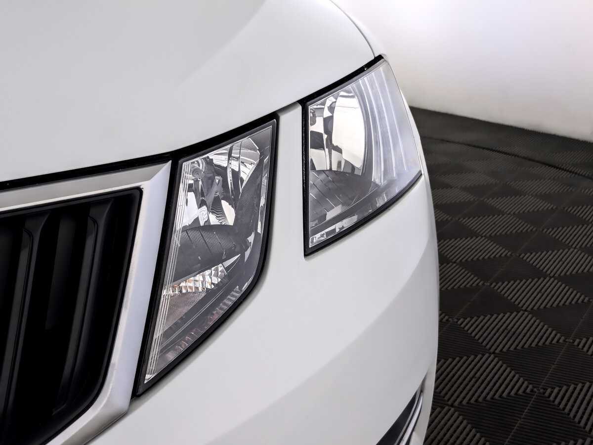 Skoda Octavia б/у, 2018, Автоматическая. Фото: #16