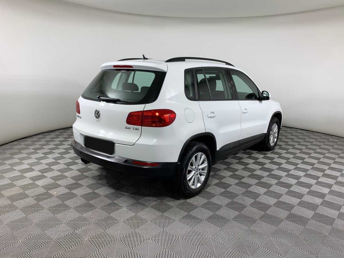 Volkswagen Tiguan б/у, 2015, Автоматическая. Фото: #4