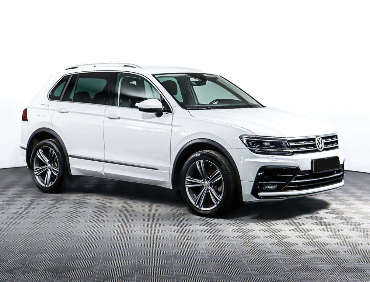 Volkswagen Tiguan б/у, 2018, Роботизированная. Фото: #2