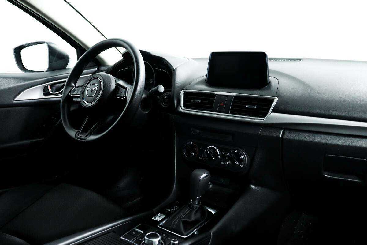 Mazda 3 б/у, 2016, Автоматическая. Фото: #8