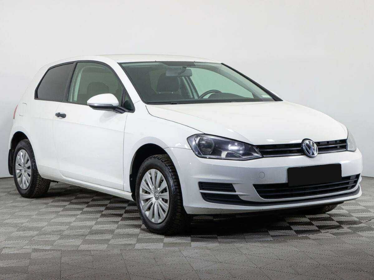 Volkswagen Golf б/у, 2013, Механическая. Фото: #2