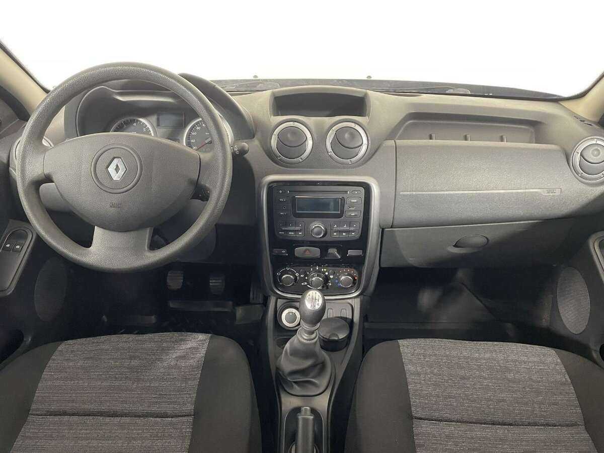 Renault Duster б/у, 2012, Механическая. Фото: #6