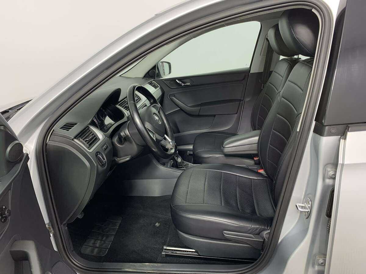 Skoda Rapid б/у, 2017, Механическая. Фото: #11