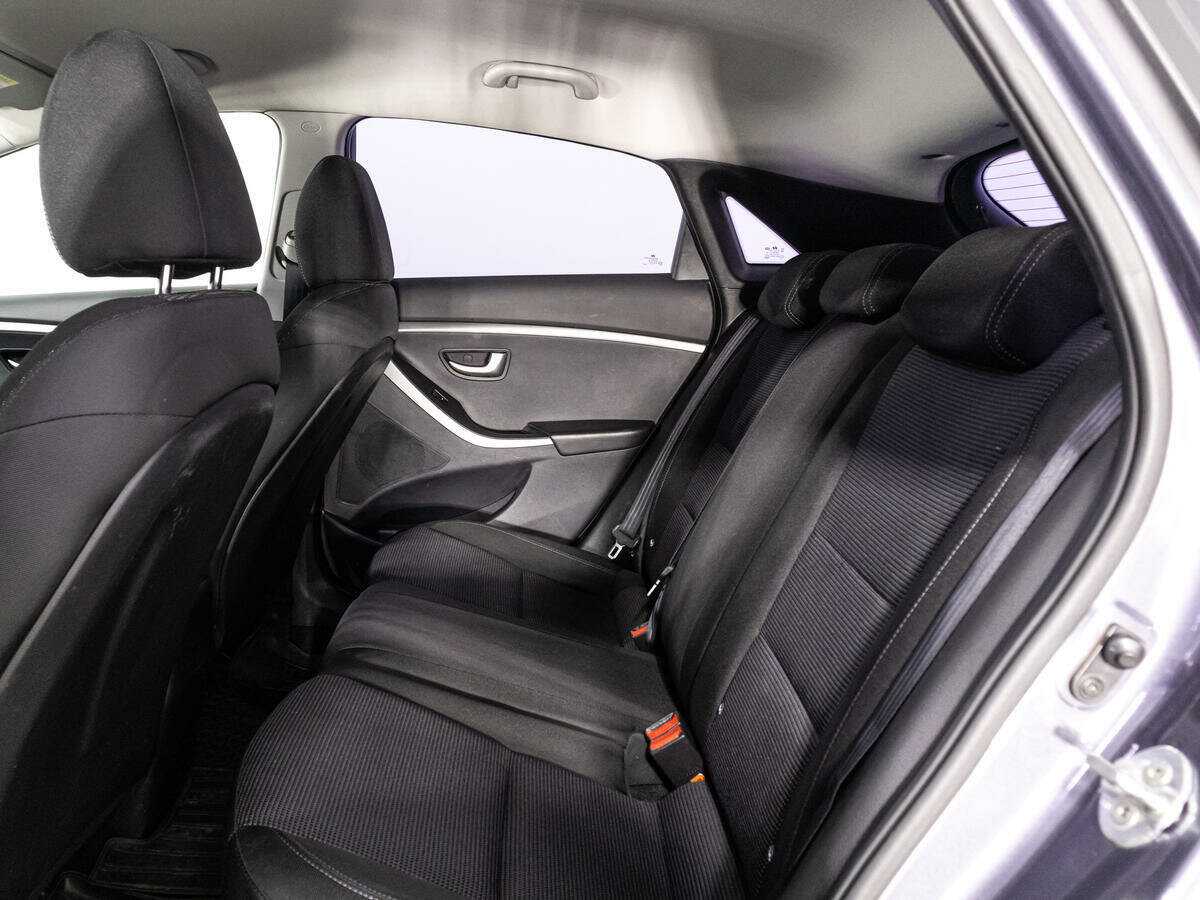 Hyundai i30 б/у, 2015, Автоматическая. Фото: #9