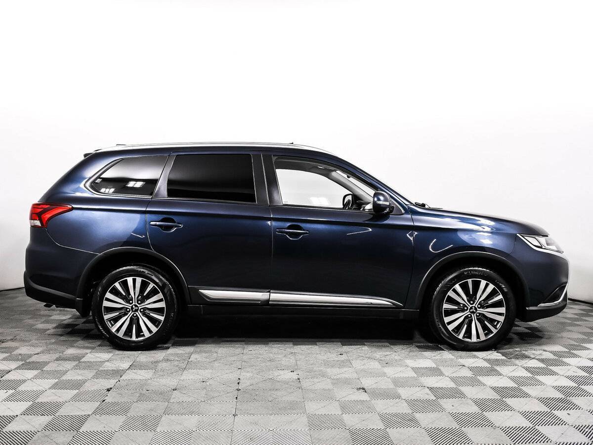 Mitsubishi Outlander б/у, 2019, Вариатор. Фото: #3