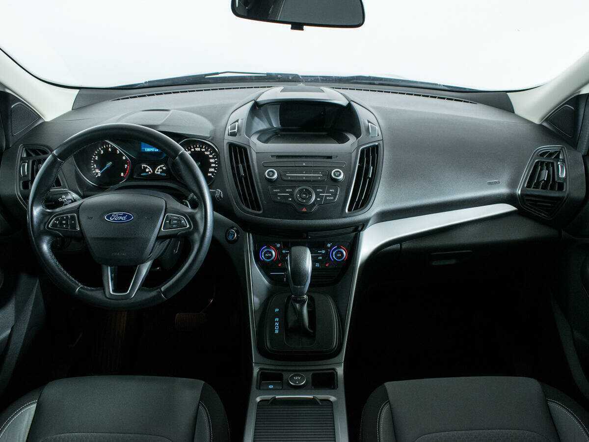 Ford Kuga б/у, 2017, Автоматическая. Фото: #11