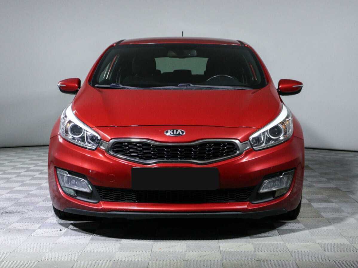 Kia Ceed б/у, 2013, Автоматическая. Фото: #1