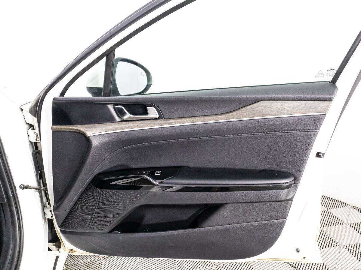 Kia K5 б/у, 2020, Автоматическая. Фото: #26