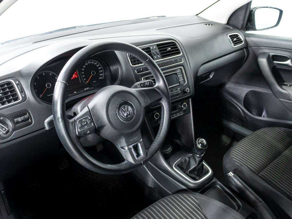 Volkswagen Polo б/у, 2014, Механическая. Фото: #10