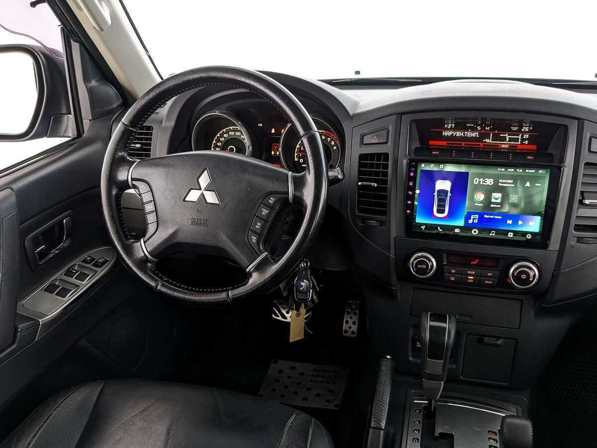 Mitsubishi Pajero б/у, 2013, Автоматическая. Фото: #20