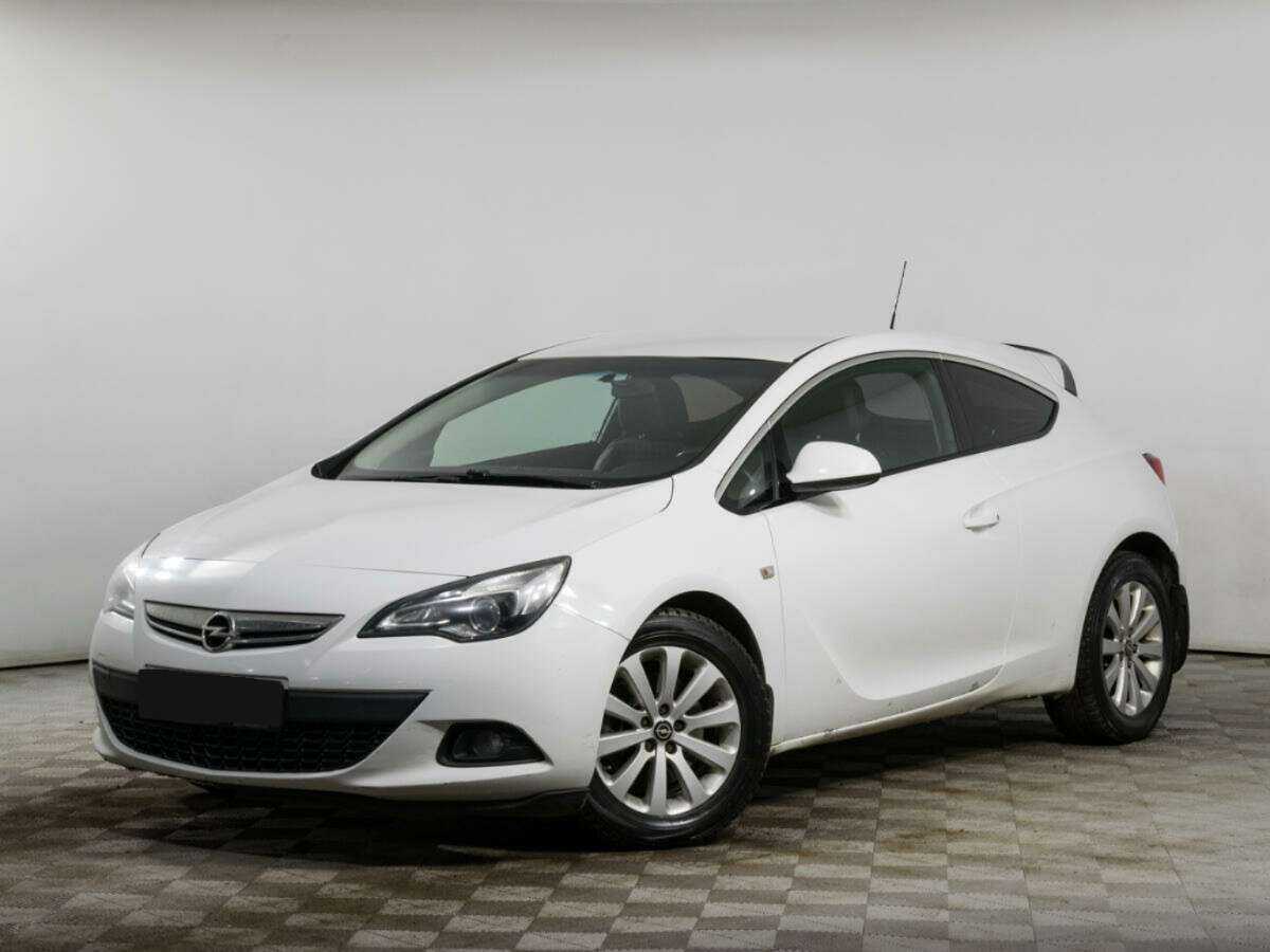 Opel Astra б/у, 2012, Механическая. Фото: #0