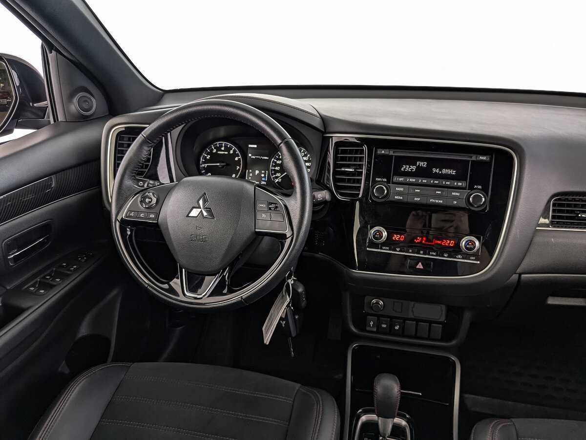 Mitsubishi Outlander б/у, 2021, Вариатор. Фото: #20