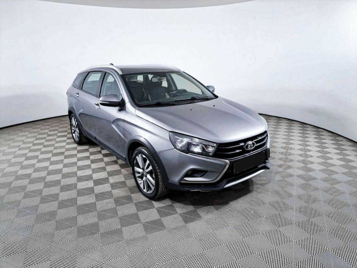 Lada (ВАЗ) Vesta б/у, 2017, Механическая. Фото: #2