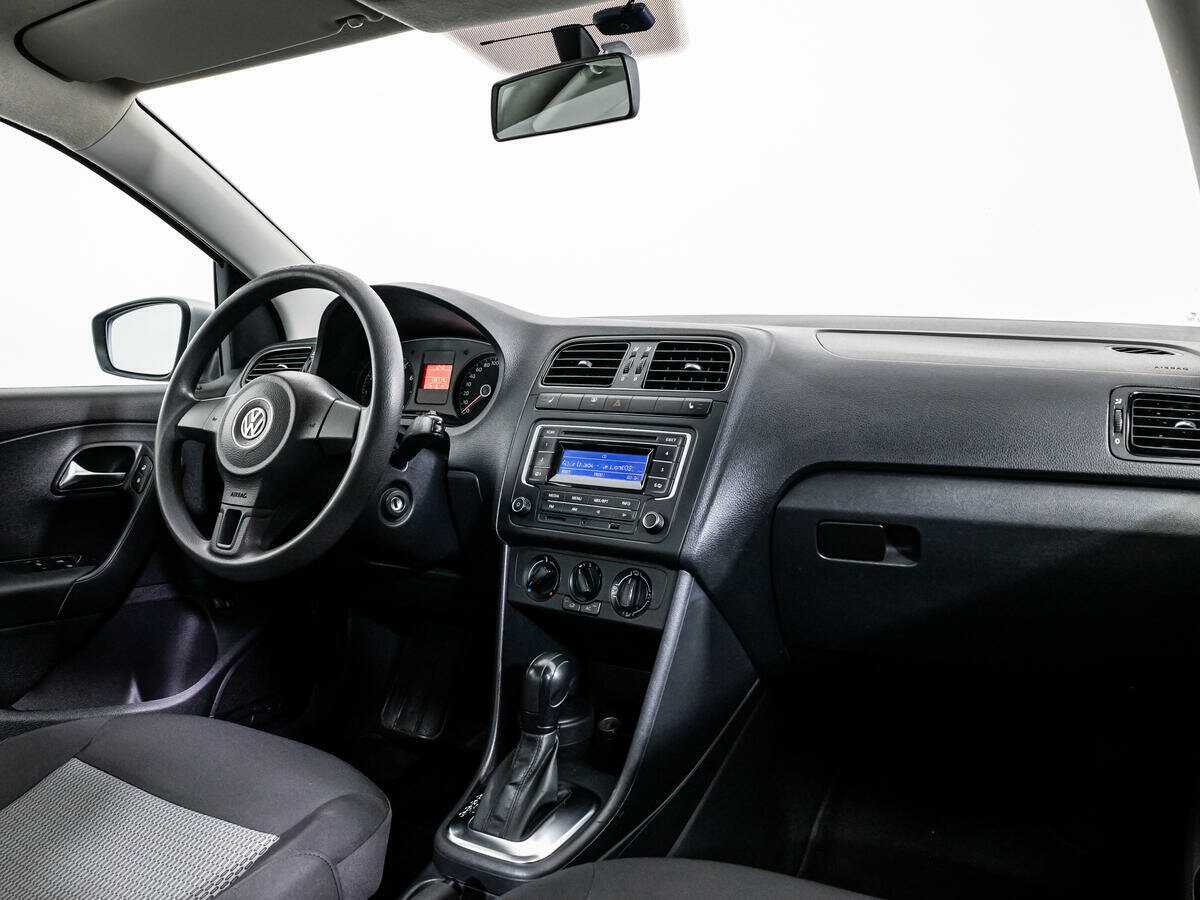 Volkswagen Polo б/у, 2014, Автоматическая. Фото: #8