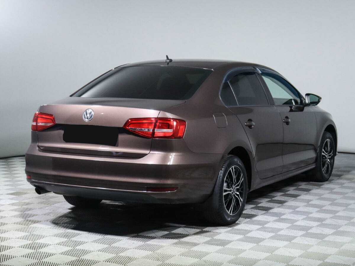 Volkswagen Jetta б/у, 2015, Автоматическая. Фото: #3
