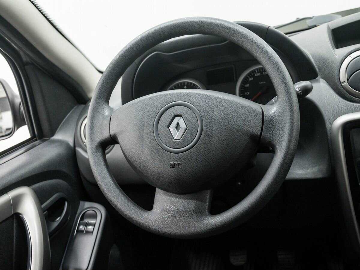 Renault Duster б/у, 2014, Механическая. Фото: #10